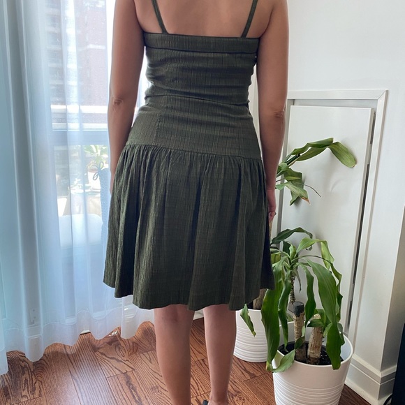 KensieGirl Green Mini Dress With Spaghetti Straps Size Small - Picture 13 of 13